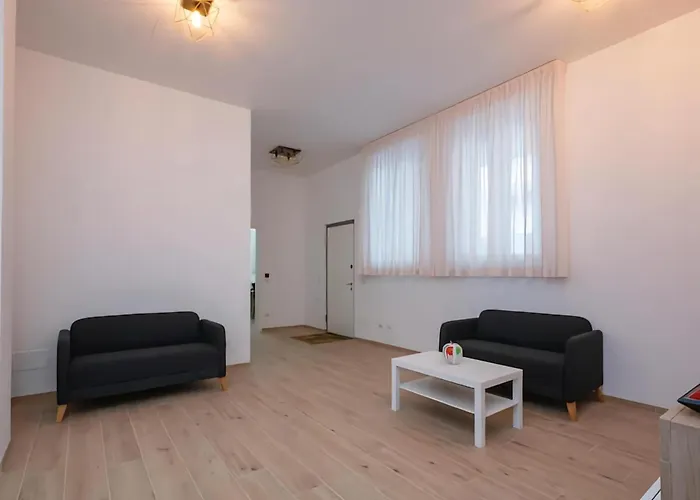 Casa Sforza Ripamonti 3*